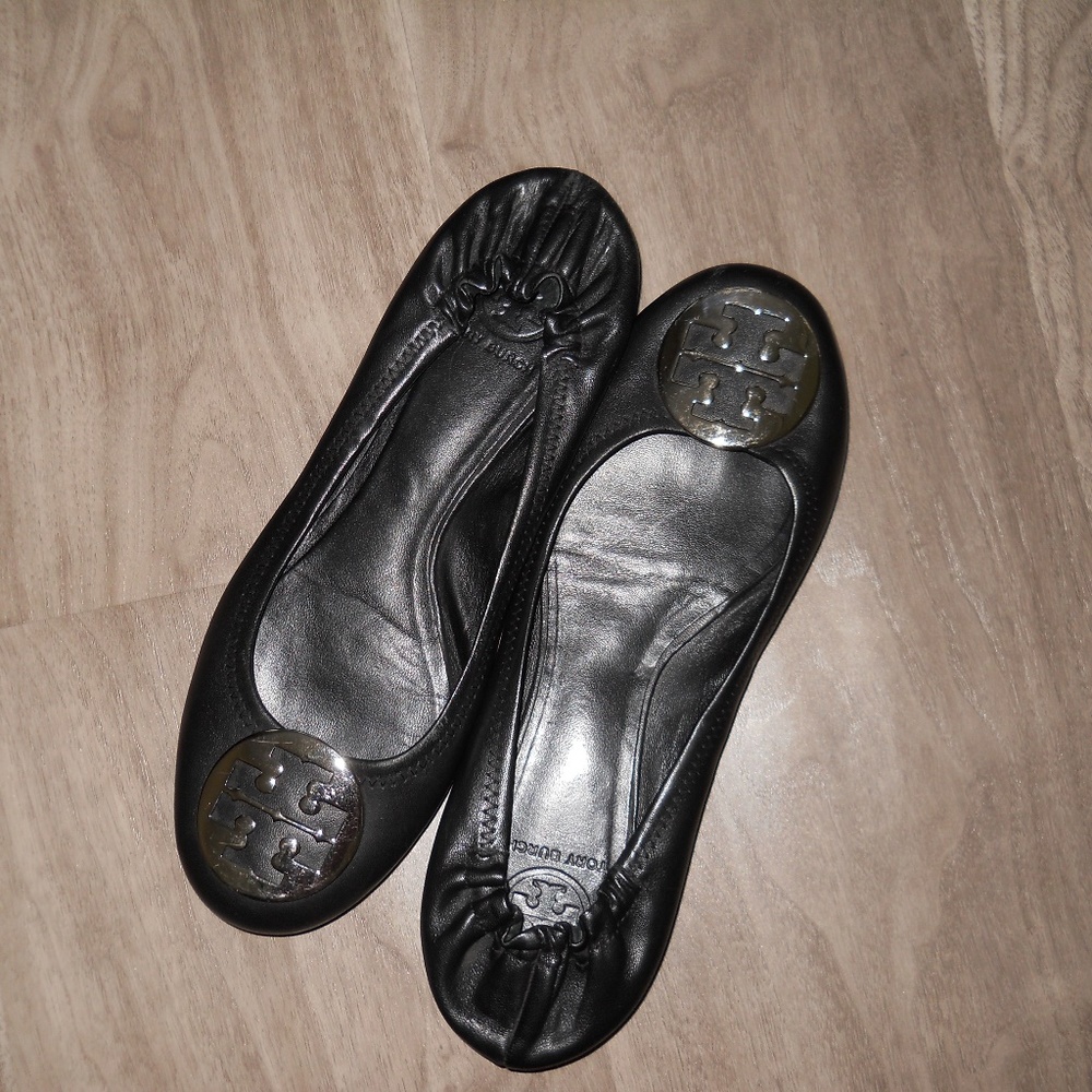 Tory Burch Black Flats